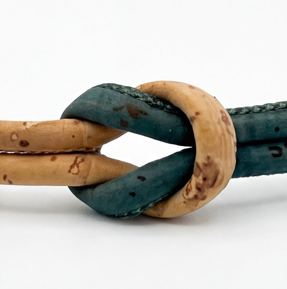 Cork Simple Knot Cork Bracelet | Natural and Blue - Cork and Company | Made in Portugal | Vegan Eco-Friendly Fashion